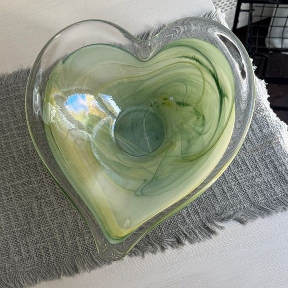 Murano Inspired Other - Green Heart-Shaped Glass Bowl